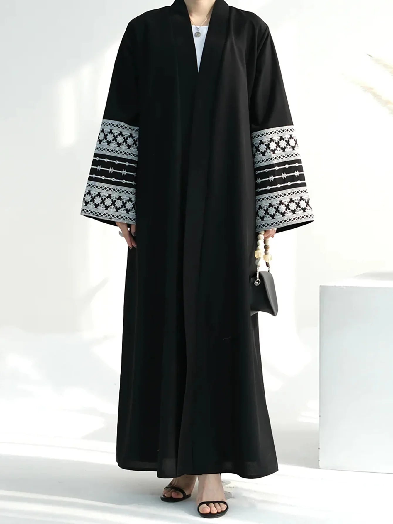 Elegant Open Abaya